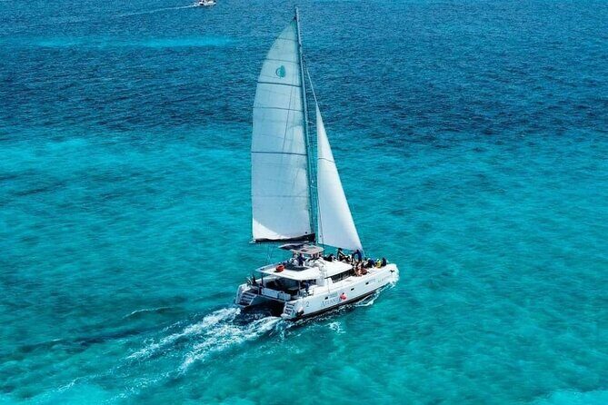 Plus Full Day Catamaran Tour to Isla Mujeres All Inclusive - A Detailed Look at the Experience