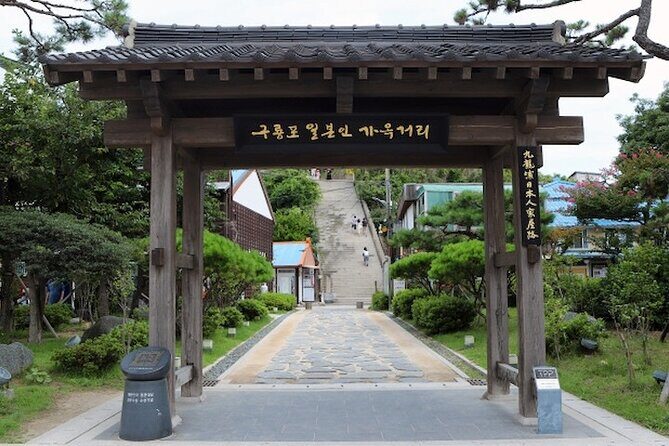 Pohang Customized Private Tour with a Licensed Tourguide - FAQ