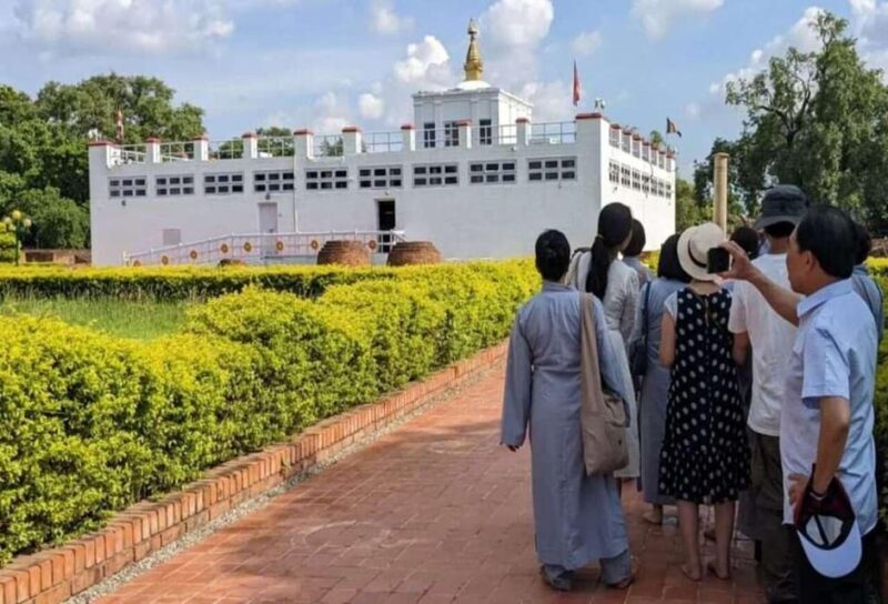 Pokhara : 4 Day Lumbini and Chitwan Safari Tour By Car - Day 3: Wildlife and Cultural Encounters in Chitwan National Park