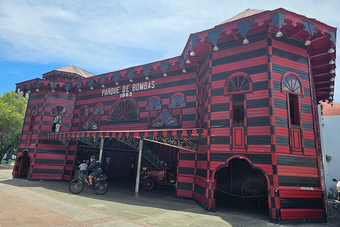 Ponce: Walking City Tour, Entry Seralles Museum & Dinner Included - Authentic Reviews from Travelers