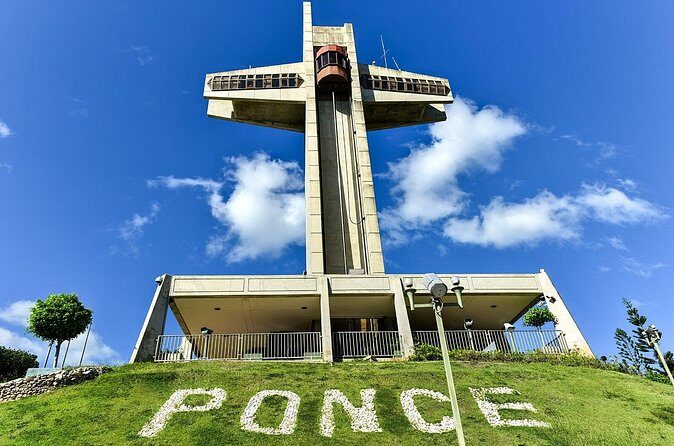 Ponce: Walking City Tour, Entry Seralles Museum & Dinner Included - FAQ