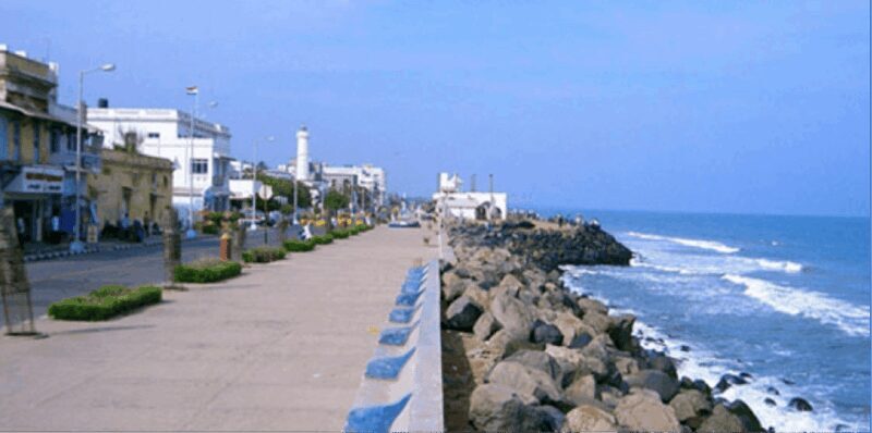 Pondicherry: Full day private tour from Chennai - Lunch Break in a South Indian Restaurant