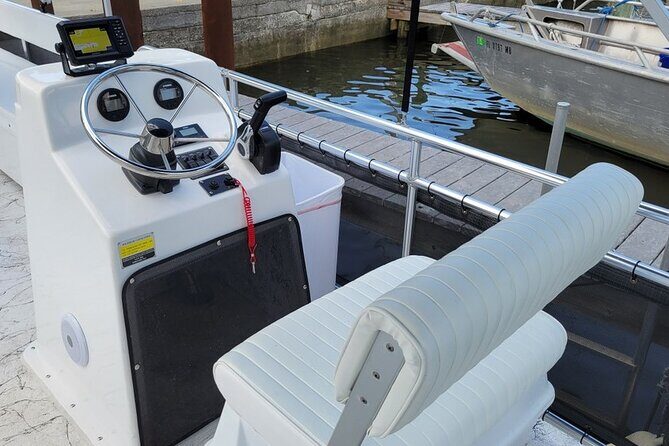 Pontoon Boat Rental Crystal River - The Experience: A detailed look at what you get