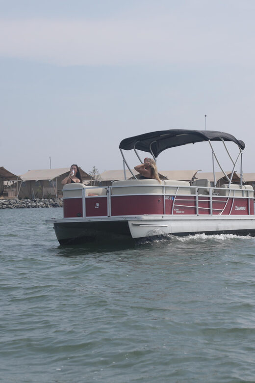 Pontoon Boat Rentals in Chincoteague Island, VA - A Deep Dive into the Experience
