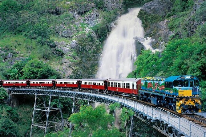 Port Douglas: Kuranda tour with Skyrail or Scenic Train - Exploring the Itinerary: What to Expect