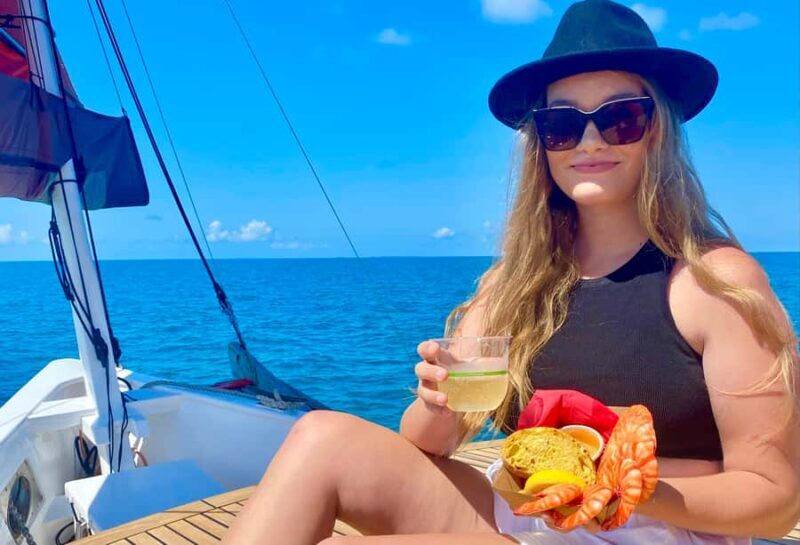 Port Douglas: Shaolin Seafood Lunch Sail, with Fresh Prawns - Key Points