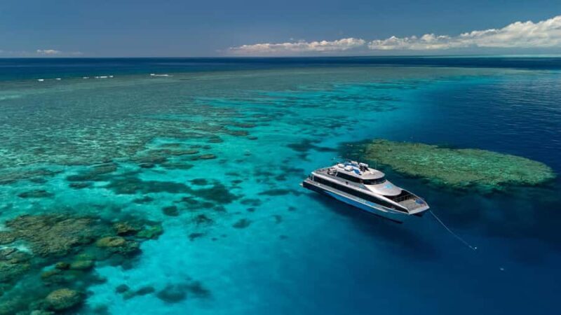 Port Douglas: Silversonic Great Barrier Reef Dive & Snorkel - An Overview of the Experience