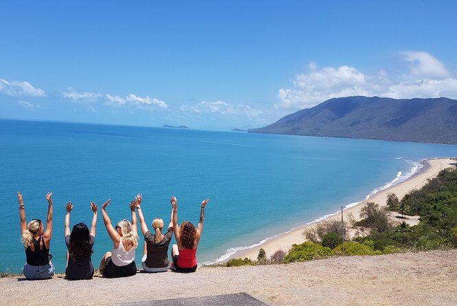 Port Douglas Sunday Markets Day Tour - The Transportation and Group Dynamics