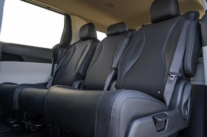 Port Douglas to Cairns Airport Private Transfer 1 to 7 Pax - An In-Depth Look at the Service