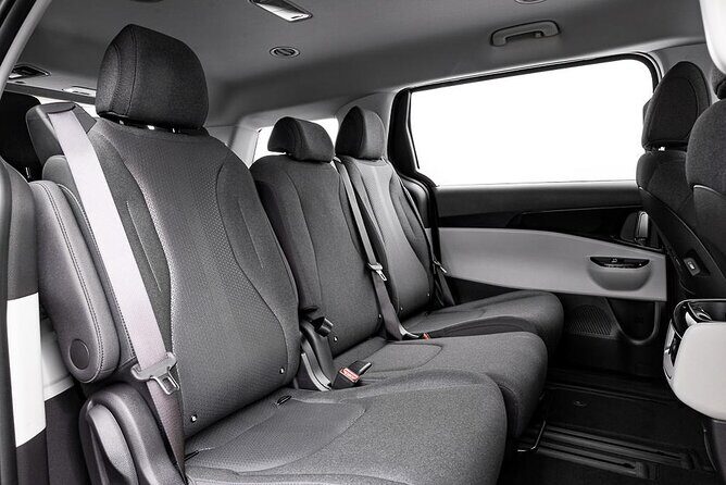 Port Douglas to Cairns Airport Private Transfer 1 to 7 Pax - FAQs