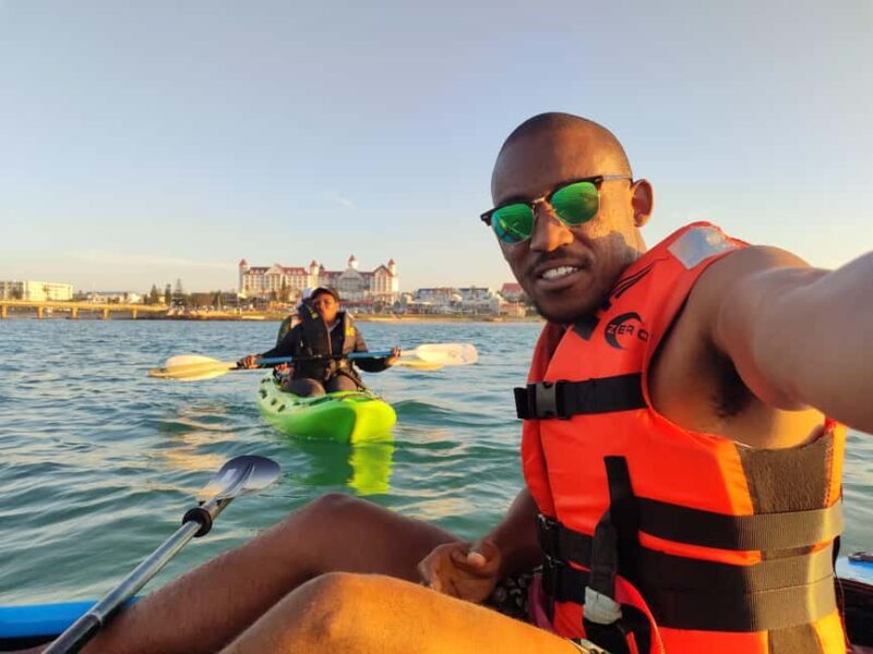 Port Elizabeth: Sea Kayaking Tour along King's Beach - Key Points