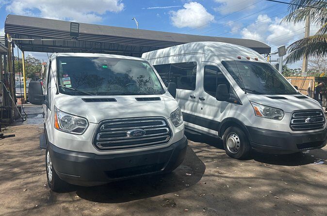 Port of Miami FL Private Minivan Transportation - Who Should Consider This Service?