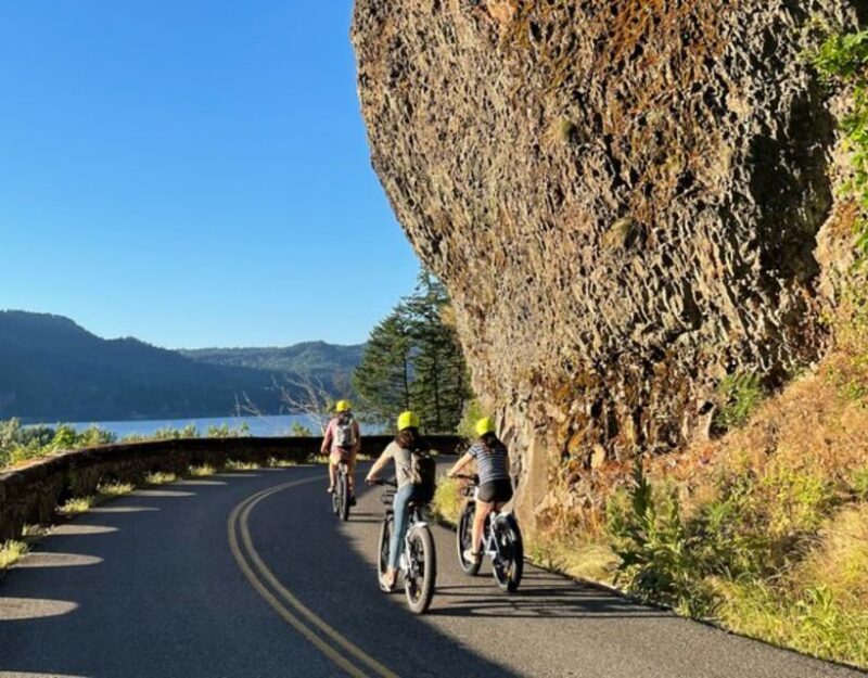 Portland: E-Bike Tour at Multnomah Falls - An Introduction to the Experience