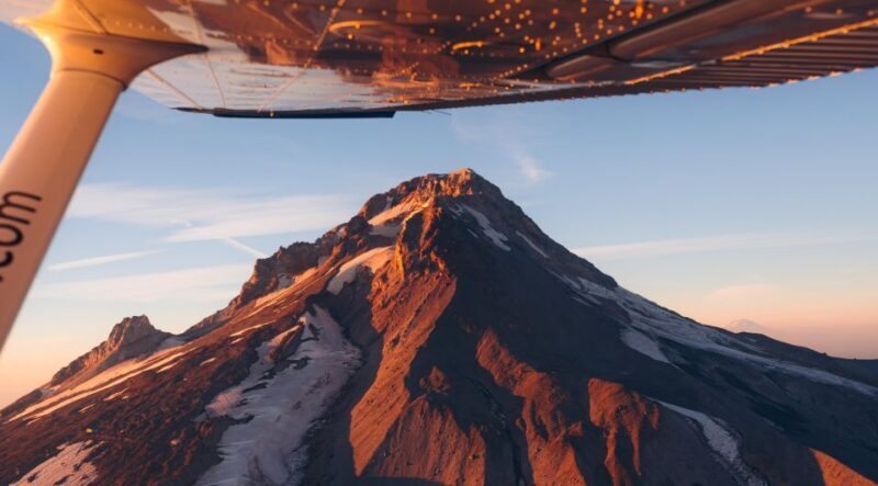 Portland: Flightseeing Tour Mount Hood - An Overview of the Flightseeing Experience