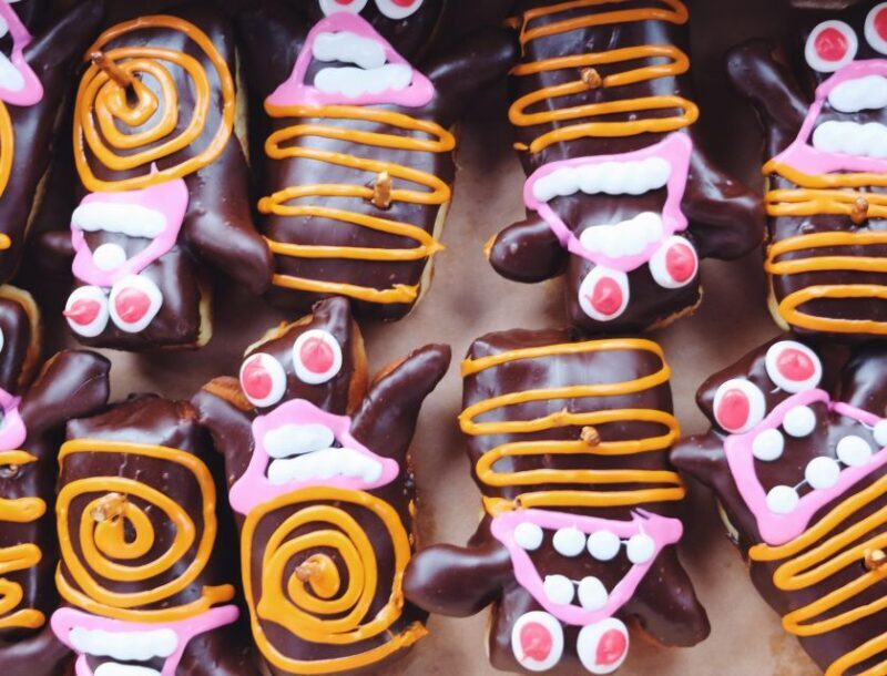 Portland: Guided Holiday Delicious Donut Tour with Tastings - Portland: Guided Holiday Delicious Donut Tour with Tastings