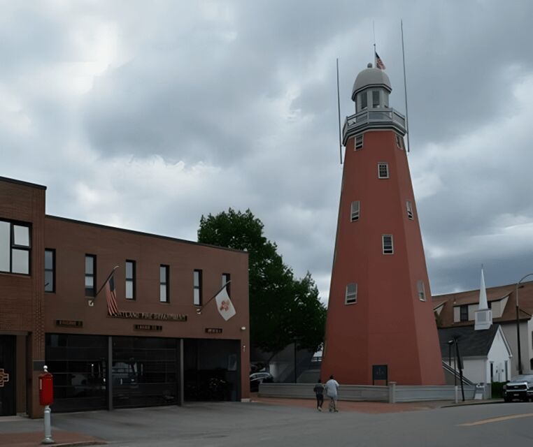Portland : Highlights Walking Tour With A Guide - An In-Depth Look at the Tour