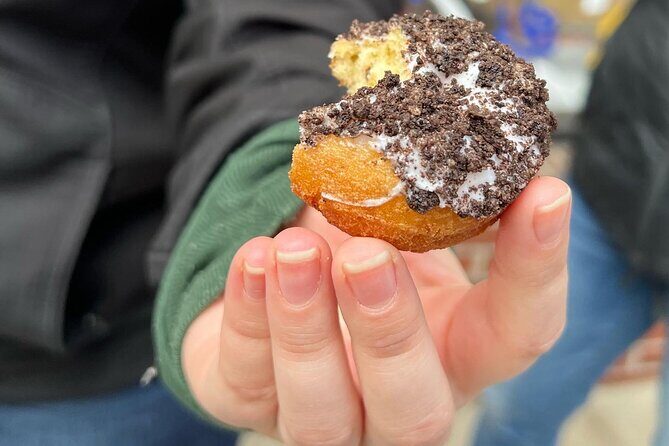 PortlandWalkingFoodTourWarmDonuts, History&HiddenGems - Authentic, Fun, and Tasty – Who Should Book This Tour?