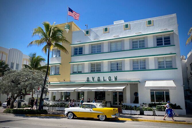 Postcard Views of Miami in 4 Hours by Car and on Foot - A Closer Look at the Itinerary