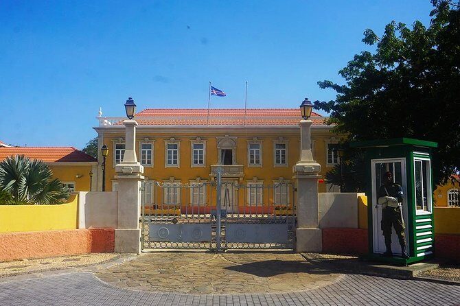 Praia: Guided Historic Walking Tour & Lunch with Locals - Frequently Asked Questions
