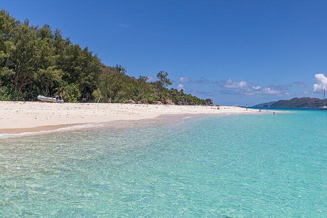 Praslin Curieuse, St Pierre &AnseLafarine fullday trip CreoleBBQ - FAQ