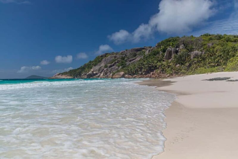 Praslin: Sister & Coco Island Full-Day Cruise and Creole BBQ - FAQ