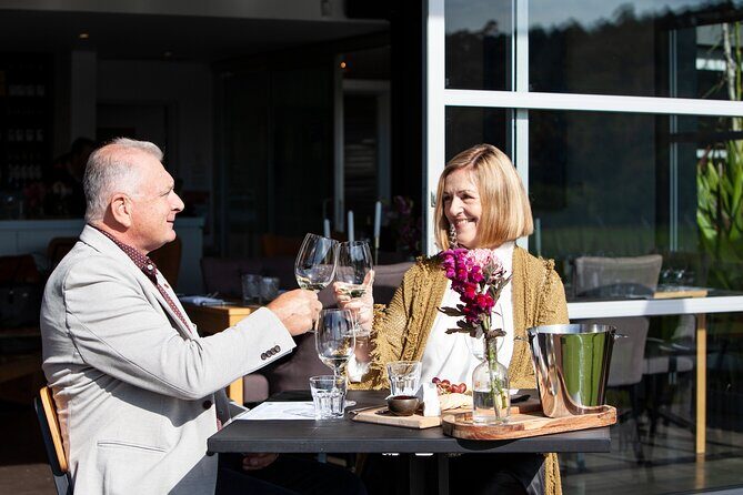 Premiere Wine Tasting Experience - Key Points