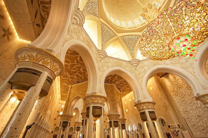 Premium Abu Dhabi Half Day Tour from Dubai - Who Should Consider This Tour?