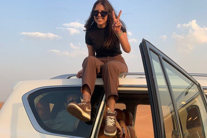 Premium Desert Safari Tour with BBQ Dinner Dubai - Authentic Experiences and Cultural Touches