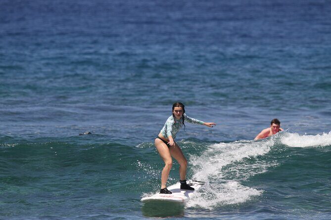 Premium group surf lessons- Konas Best Surf Lessons - Practical Details