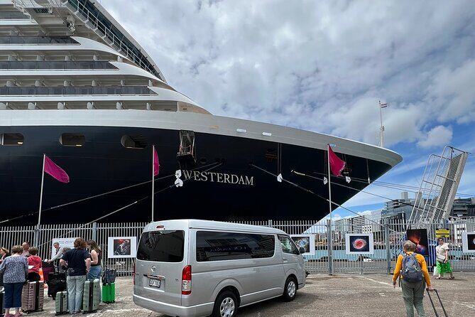Premium Private Auckland Airport Transfer  Door to Door - FAQ