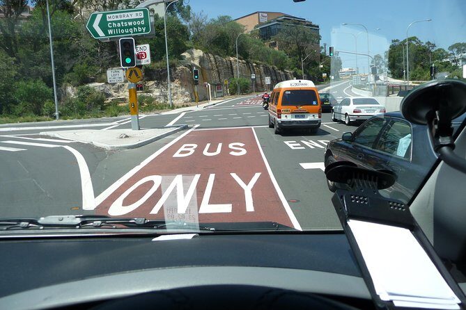 Premium Private Transfer FROM Sydney CBD/Downtown to Sydney Airport 1-11 people - FAQs