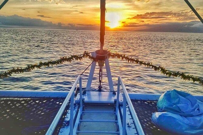 Premium Sunset Dinner Cruise from Kaanapali Beach - In-Depth Look at the Itinerary