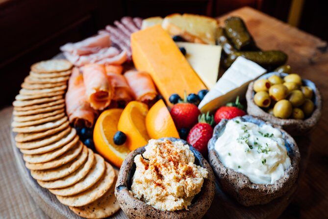Premium Tour and Lunch Package for 2 - A Detailed Look at the Experience