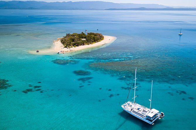 Premium Van, Private Transfer, Palm Cove - Cairns Airport. - How This Transfer Fits Into Your Trip