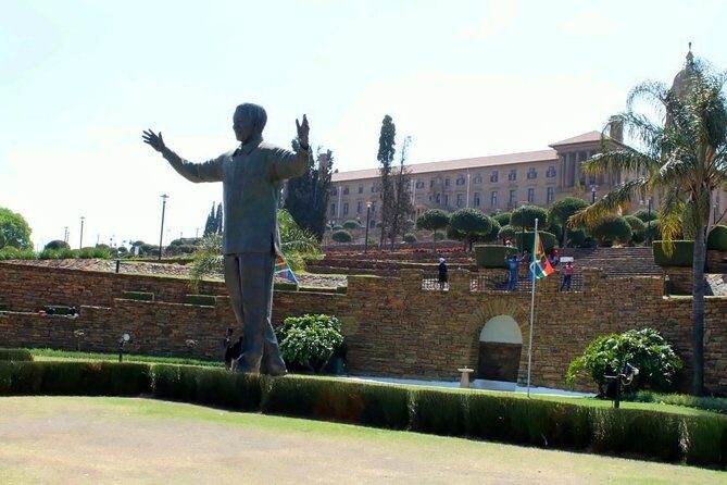Pretoria City Tour and Cullinan Mine Tour from Johannesburg - FAQ