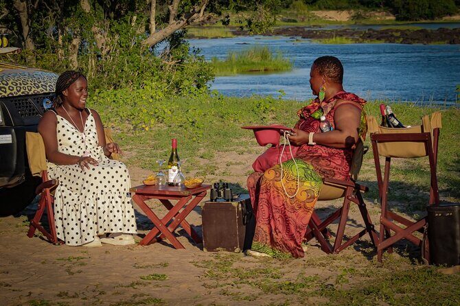 Prime Safari Game Drive with Gin Tonic and Amarula break - Who Should Consider This Tour?