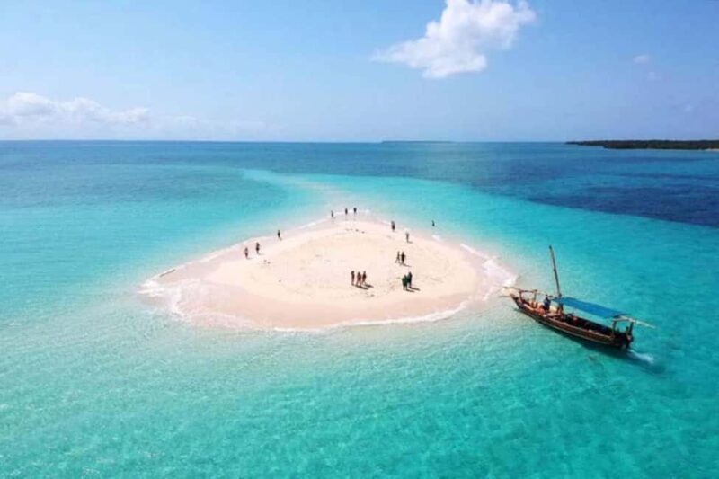 PRISON ISLAND AND NAKUPENDA SANDBANK UNVEILED EXCURSION - The Experience: Pros and Cons