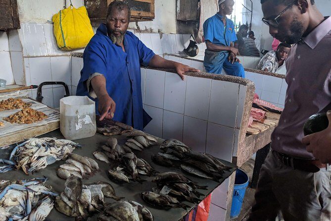 Prison Island and Stone Town Tour with Lunch - FAQ