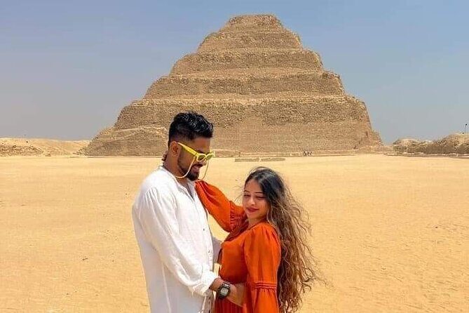 Privat 8 hours Day Tour to Giza Pyramids, Sakkara and Memphis - Additional Monument: The Great Sphinx of Giza