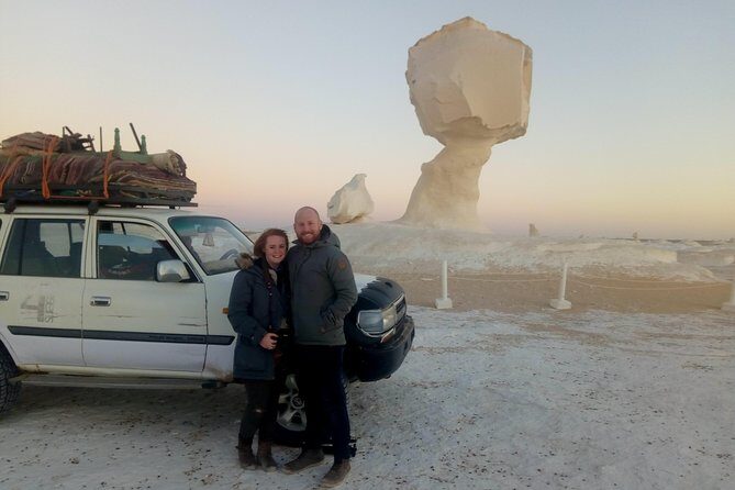 Privat White desert and Bahariya oasis 2 days with camping - Key Points: