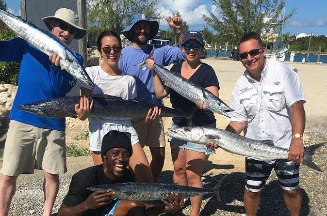 Private 1/2 Day Morning Deep Sea Fishing Charter on "Wahooters" - Key Points