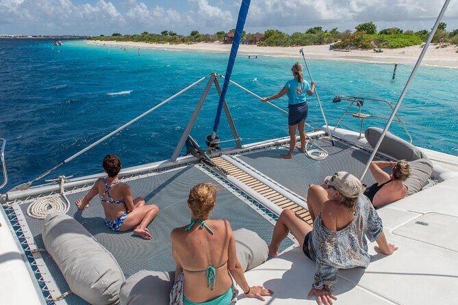 Private 1/2 Day Yacht Charter in Bonaire - Customizable! - Key Points