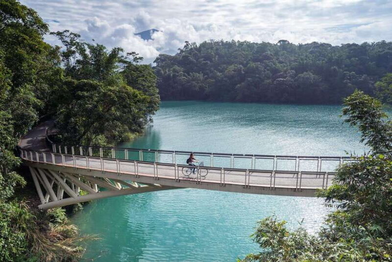 Private 1 Day Sun Moon Lake Escape Tour from Taipei - Practical Tips for Travelers