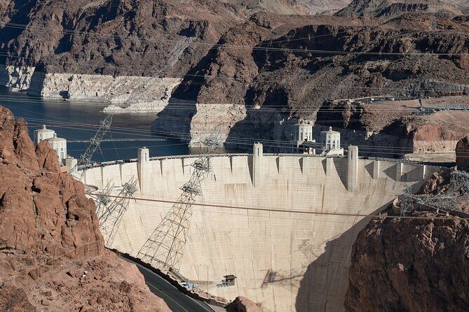 Private 1-Day Tour to Hoover Dam and Las Vegas from Los Angeles - Deep Dive into the Itinerary