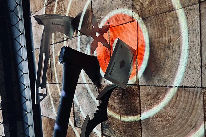 Private 1 Hour Axe Throwing Experience in Texas - Key Points