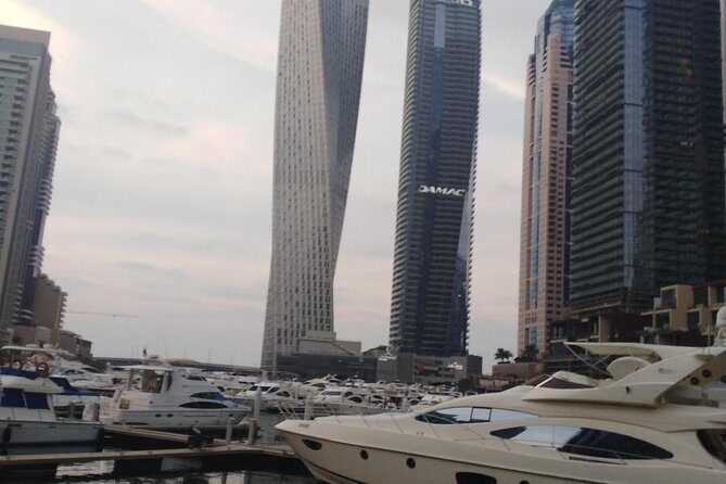 Private 10 hours tour : Dubai and Abu Dhabi with professional driver - The Sum Up