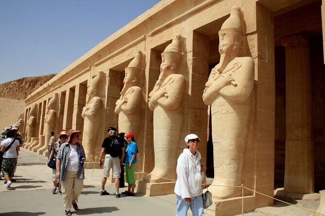 Private 2 day Luxor tour - Key Points