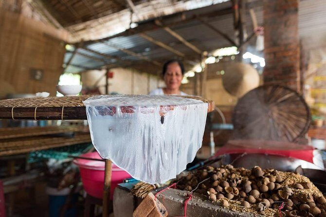 Private 2-Day Tour: Ho Chi Minh City to Cambodia by Mekong River - What to Expect from the Guides