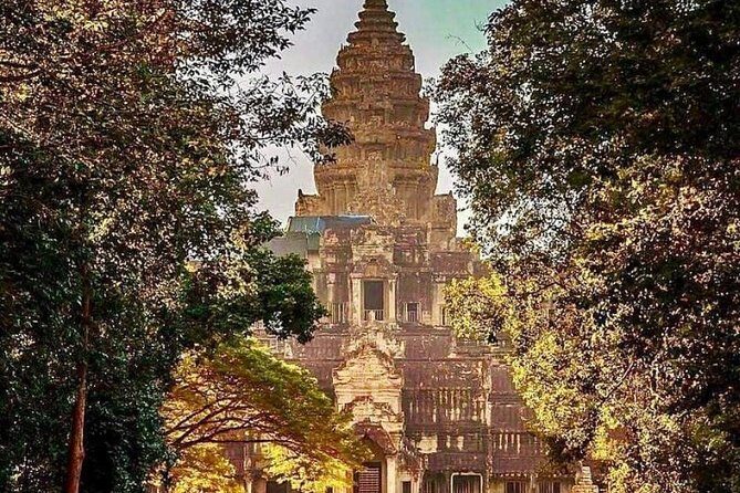Private 2 Days Angkor Wat Sunrise, Floating Village & Beng Mealea - Key Points