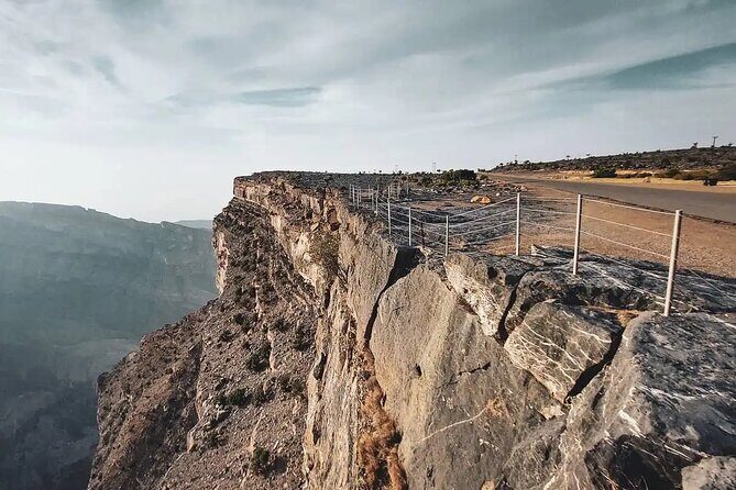Private 2-Days Jebel Shams Overnight Camping Tours - A Detailed Look at the Itinerary